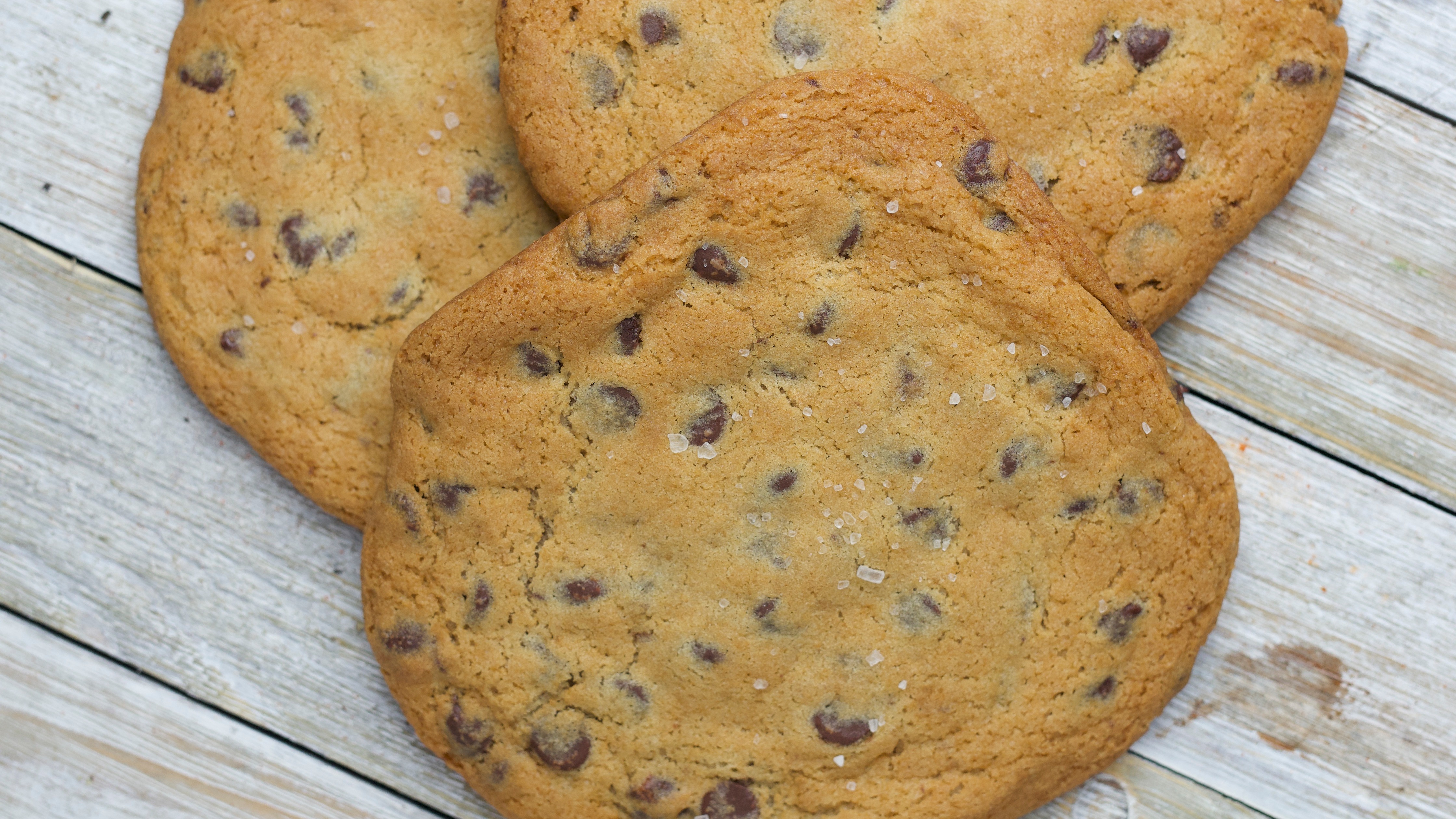 Order Chocolate Chip Cookie food online from Nakedq store, Phoenix on bringmethat.com