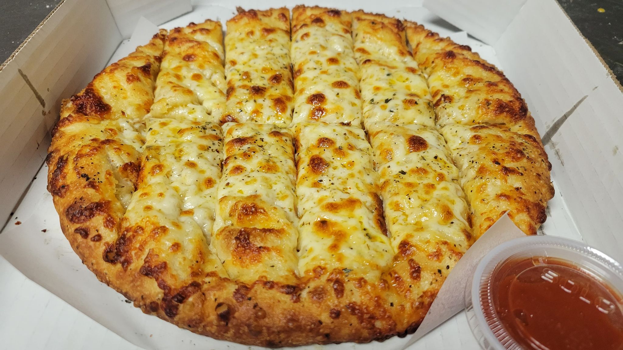 Order Cheesy Bread food online from Castello Pizza store, Columbus on bringmethat.com