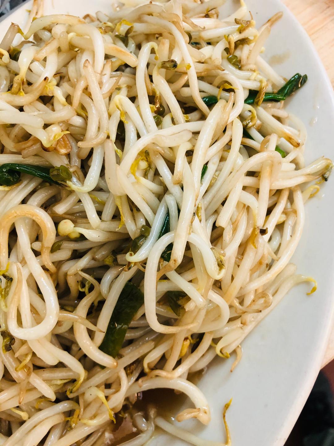 Order 402. Sauteed Bean Sprout food online from Wang's store, Dallas on bringmethat.com