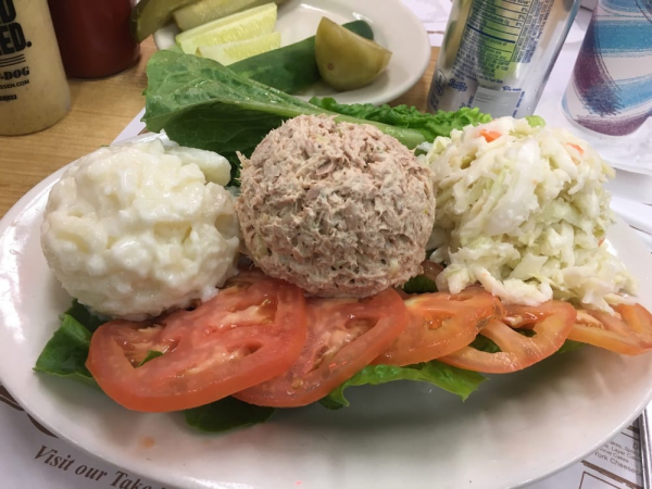 Order Tuna Salad Platter food online from Katz's delicatessen store, New York on bringmethat.com