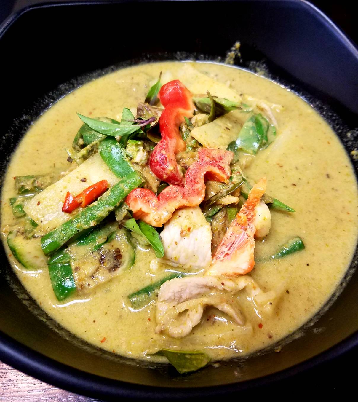 Order 84. Green Curry food online from Sizzling Wok store, Long Beach on bringmethat.com