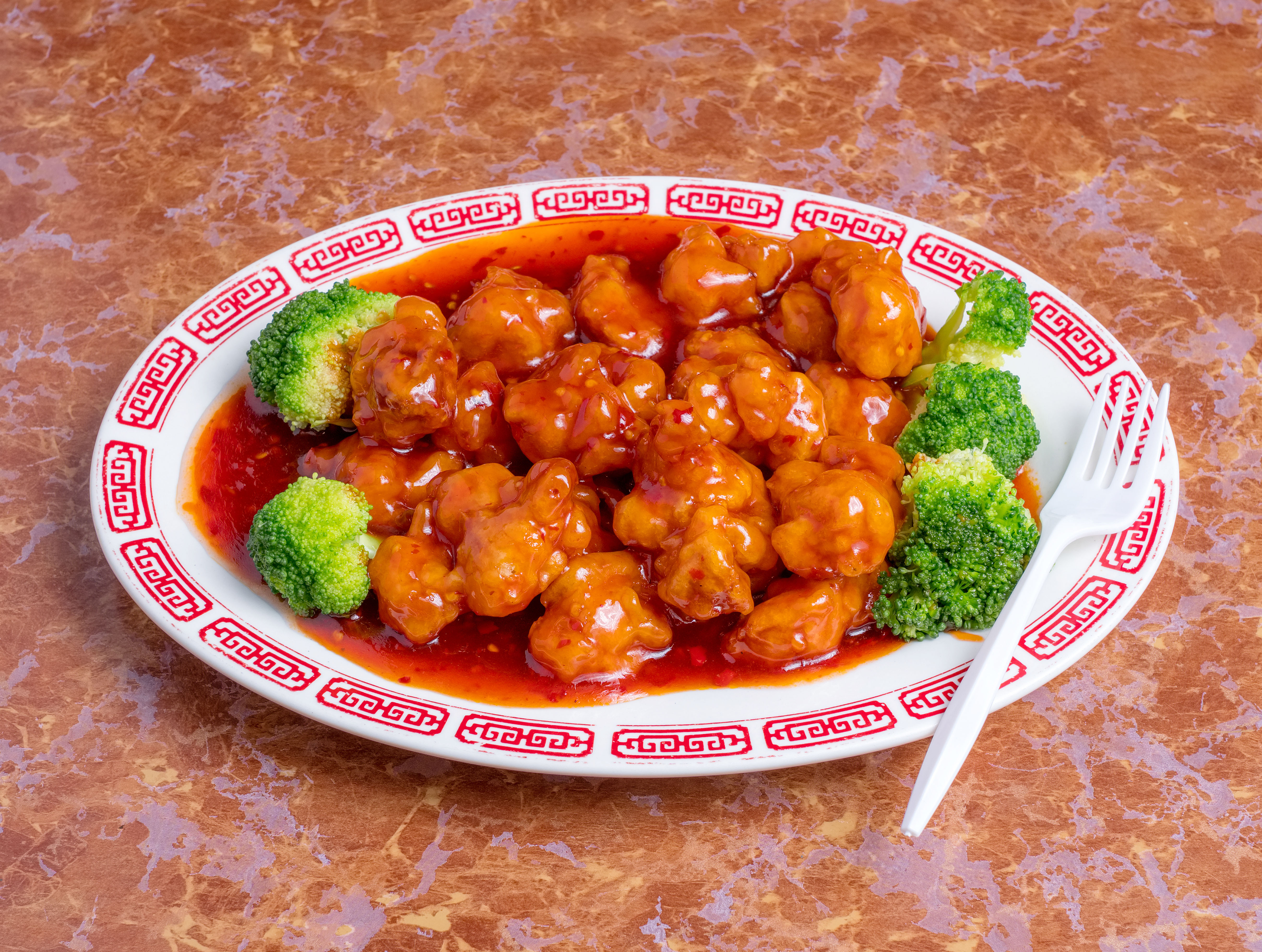 Order C1. General Tso's Chicken food online from Hong Kong Restaurant store, Indianapolis on bringmethat.com