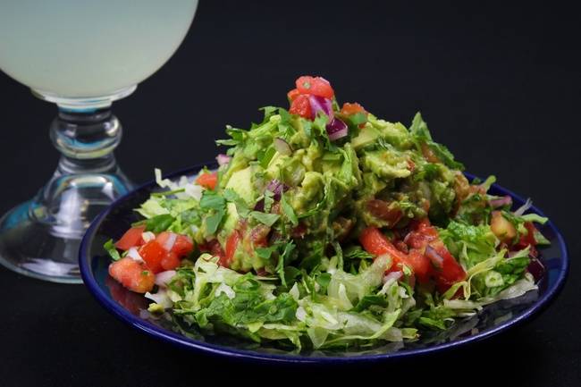Order Guacamole Salad food online from Cuco Taqueria store, Columbus on bringmethat.com