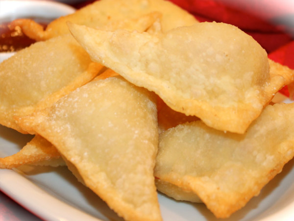 Order Crispy Crab Rangoons(20)-蟹角(20) food online from New China Station store, Chicago on bringmethat.com