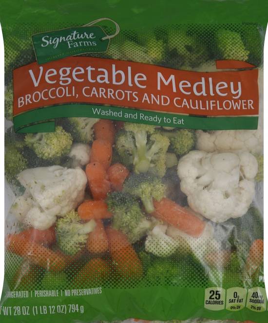 Order Signature Farms · Vegetable Medley (28 oz) food online from Albertsons Express store, Watauga on bringmethat.com