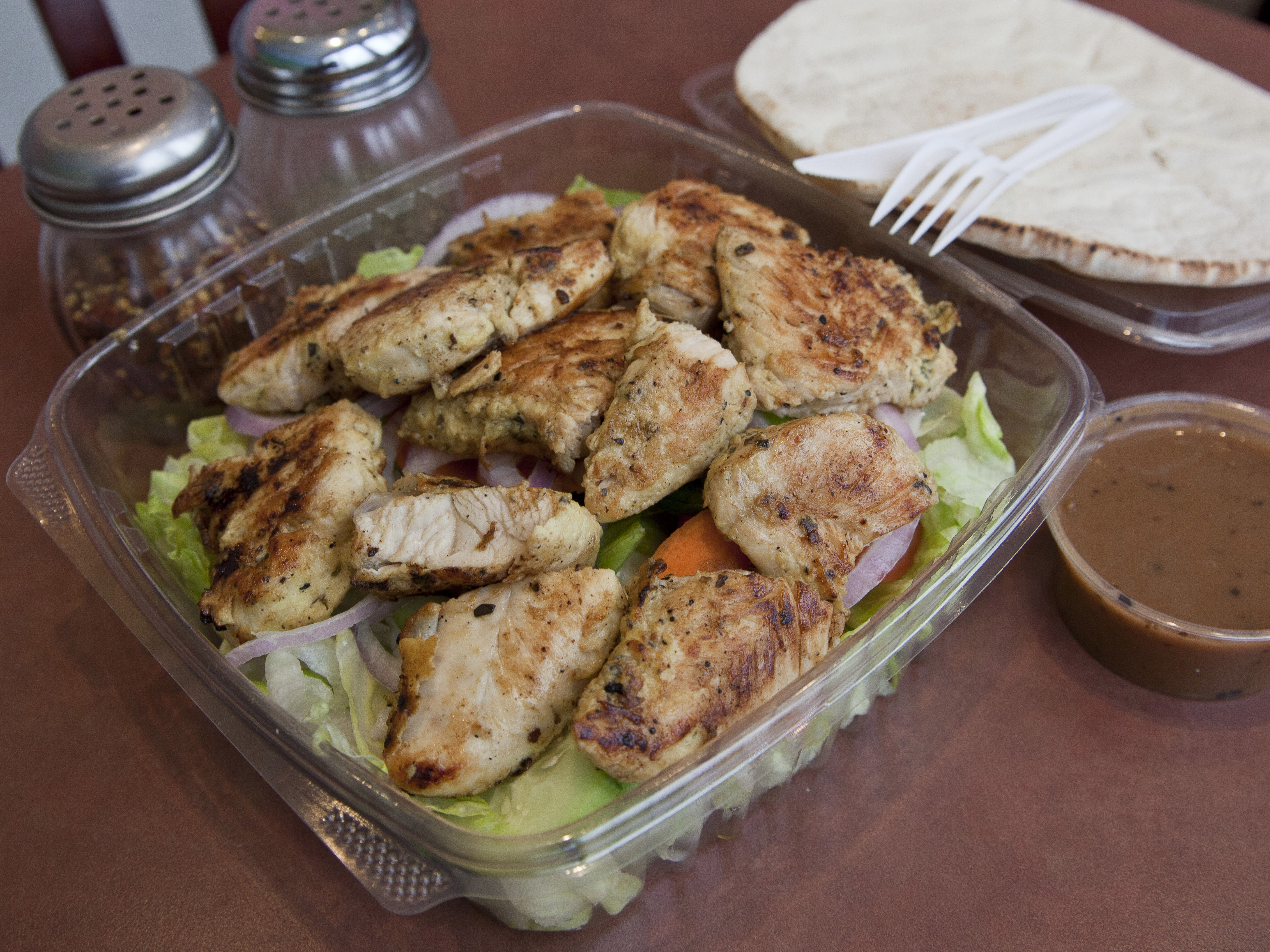 Order Grilled Chicken Kabob Salad food online from Brother's Roast Beef & Pizza store, Brookline on bringmethat.com