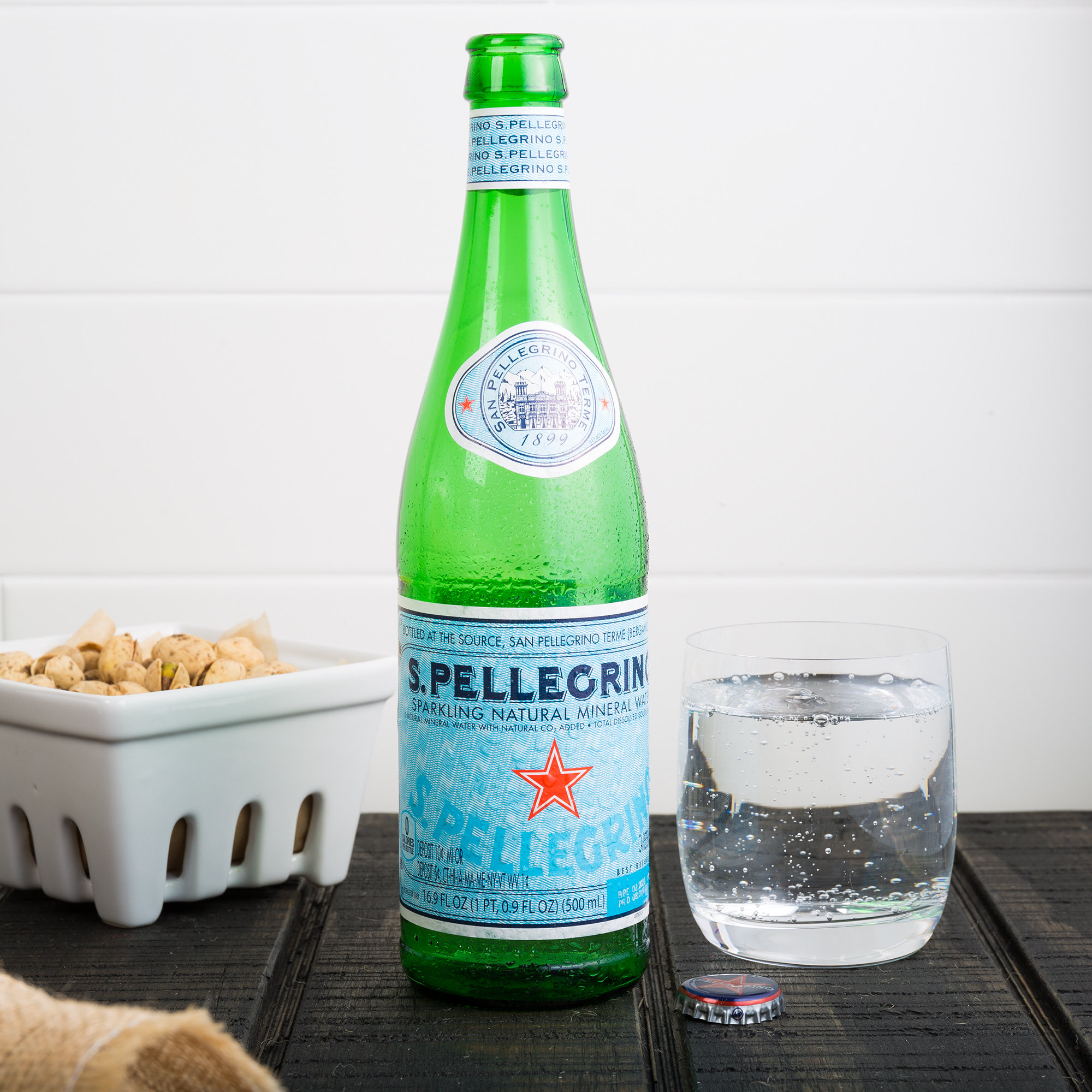 Order S.Pellegrino® Sparkling Natural Mineral Water 500 ml food online from Ameci Pizza & Pasta store, Thousand Oaks on bringmethat.com