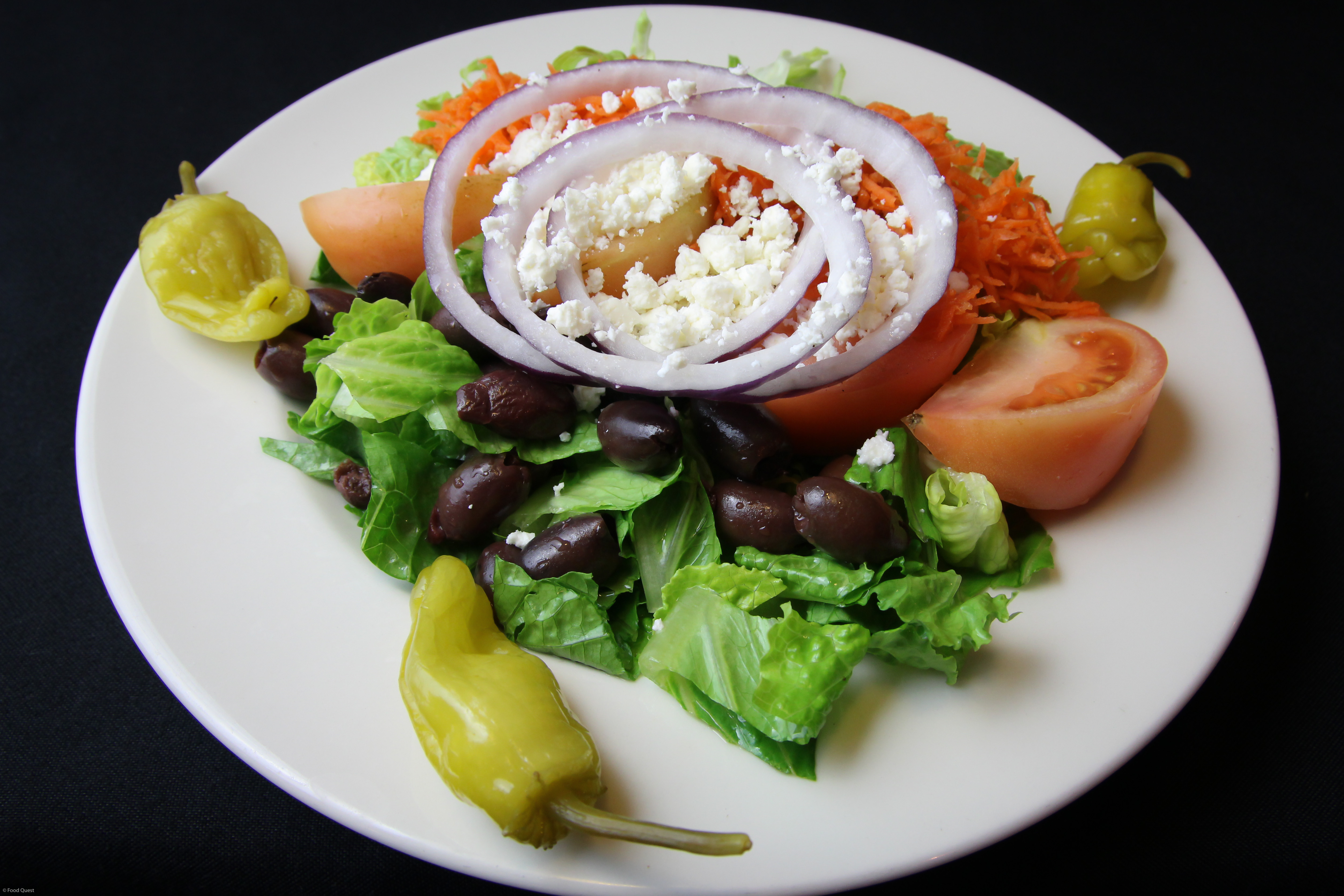 Order Greek Salad food online from Ringside Cafe store, Columbus on bringmethat.com