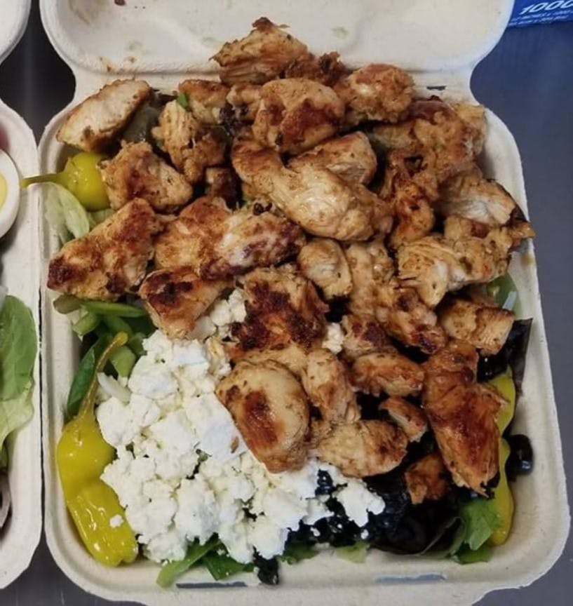 Order Greek Salad with Chicken - Salad food online from Boston Road Pizza store, Springfield on bringmethat.com