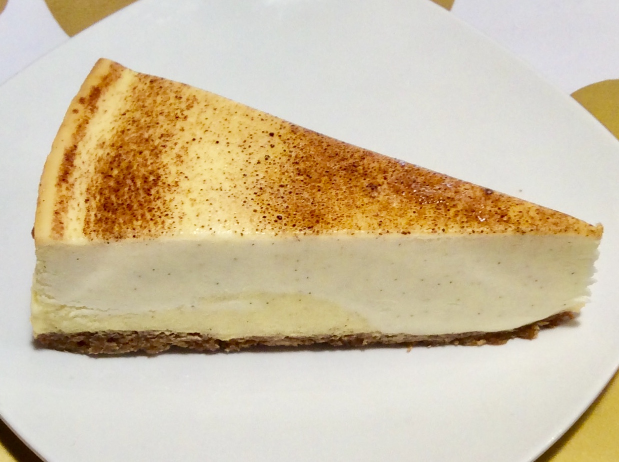 Order Cheesecake (Vanilla) food online from Hunan Cafe store, Richmond on bringmethat.com