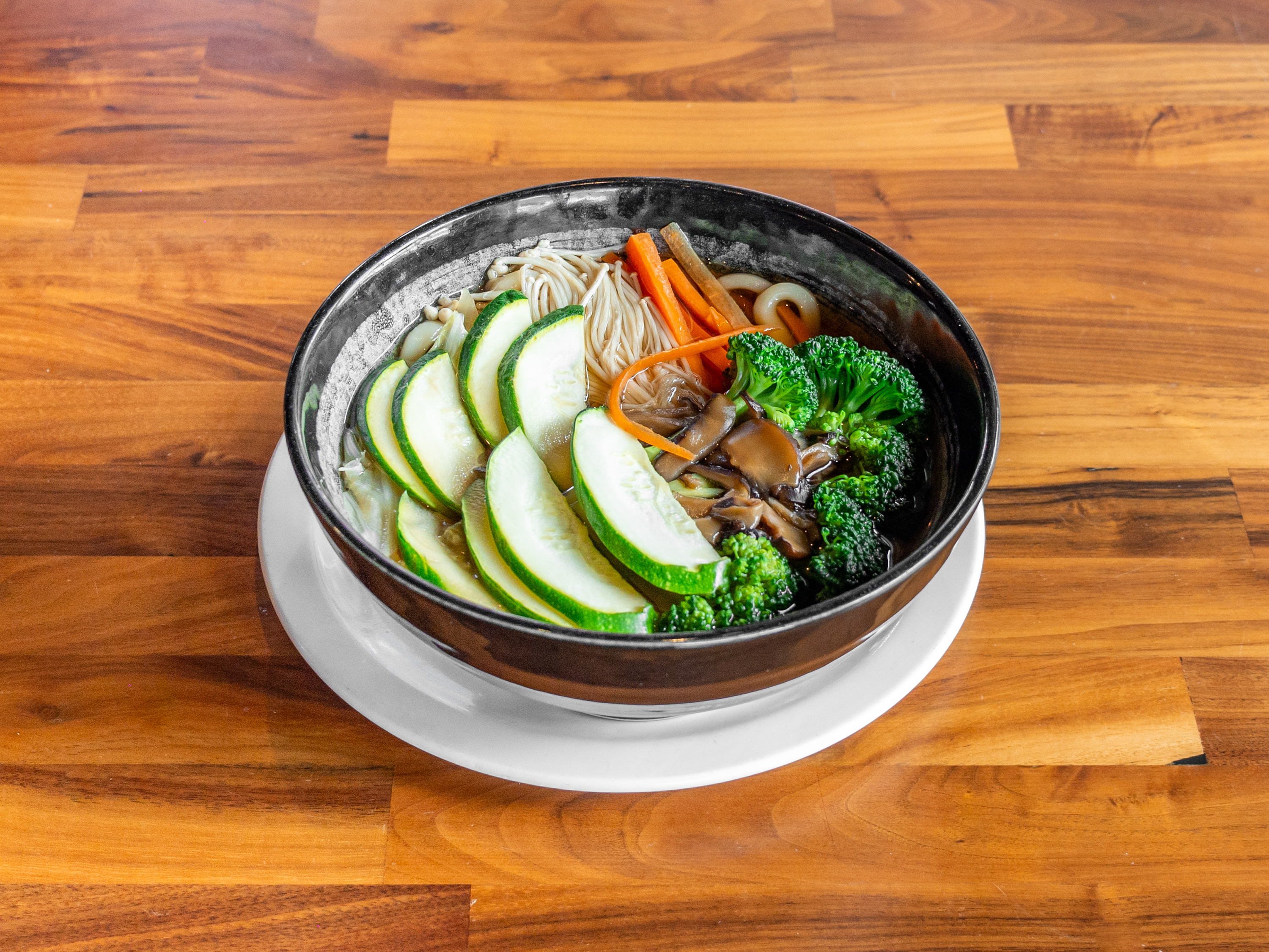 Order Vegetable Udon food online from Sachi Sushi Restaurant store, San Ramon on bringmethat.com