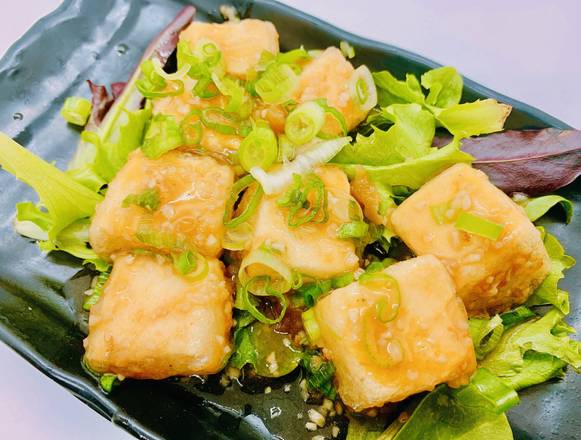 Order Garlic Tofu (6 pcs) food online from Narumi Sushi store, Lemon Grove on bringmethat.com