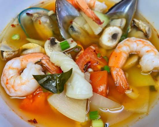 Order S.1 Tom Yum Soup food online from E & T Thai Food store, Lone Tree on bringmethat.com
