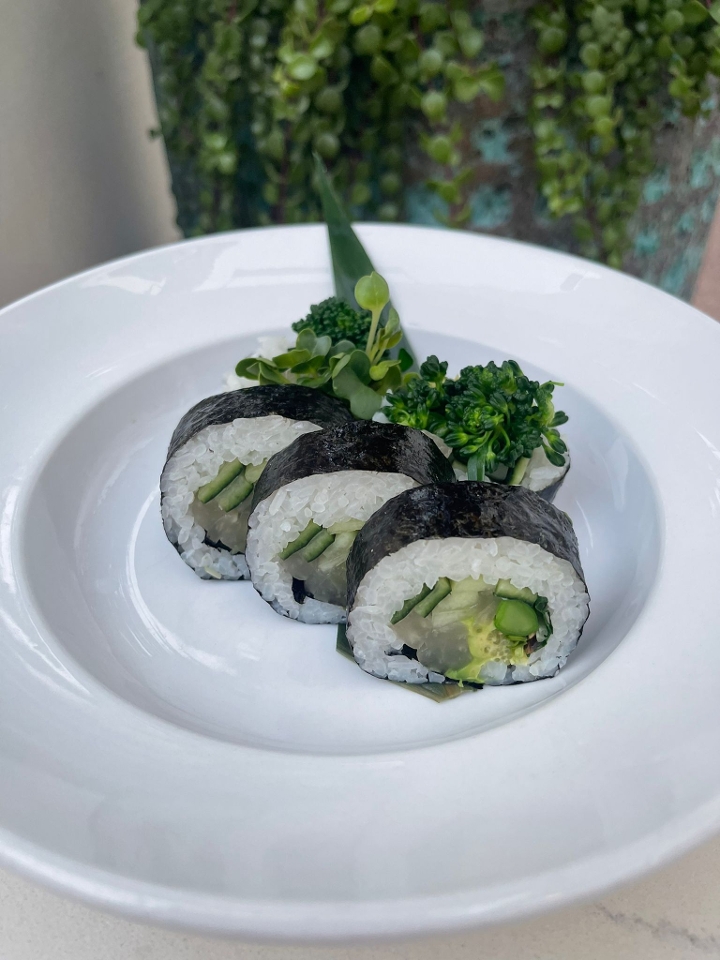 Order Veggie Roll food online from Obon Sushi & Ramen store, Tucson on bringmethat.com