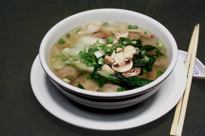 Order Wonton Soup food online from Ginger Cafe store, Sunnyvale on bringmethat.com