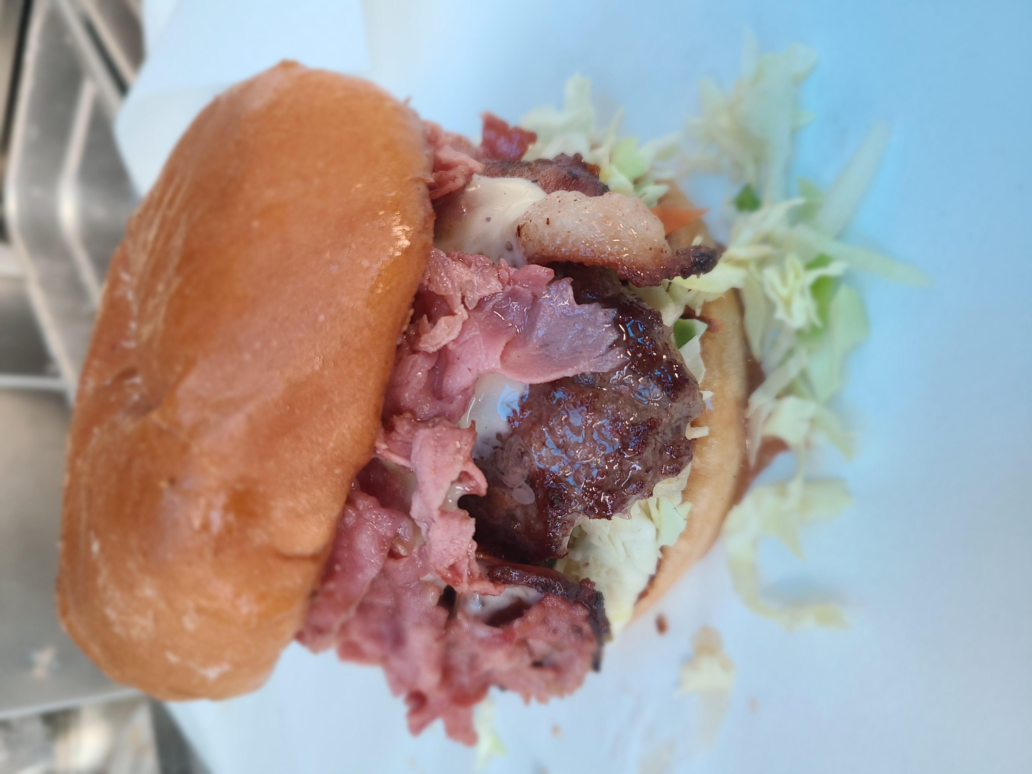 Order Pastrami Chesse Burger  food online from Everything Between Bunzz store, Oakland on bringmethat.com