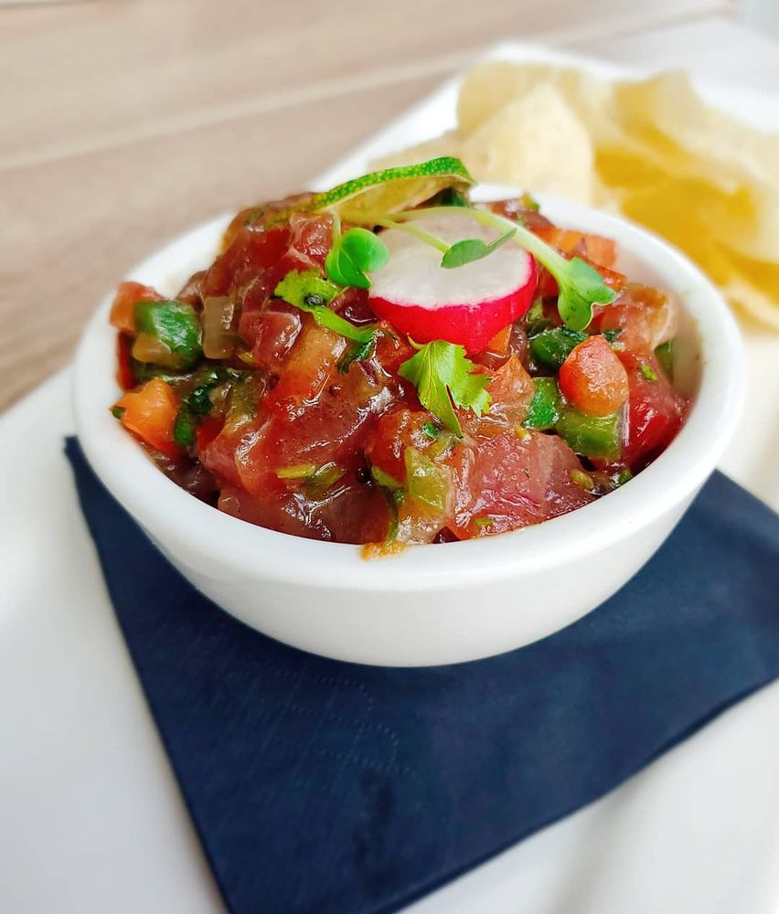 Order Tuna Tartare food online from Sushi Rock store, Arlington on bringmethat.com