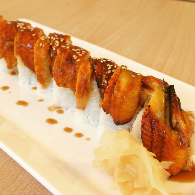 Order Dragon Roll food online from Sushi Dragon store, Sun Valley on bringmethat.com