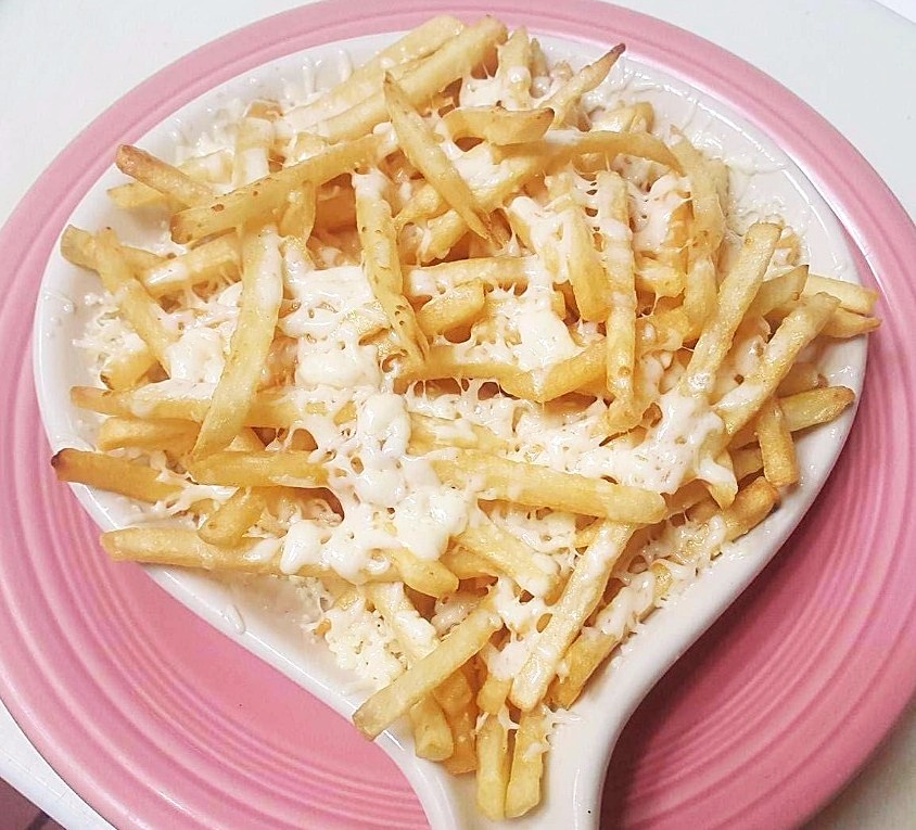 Order Cheese Fries food online from Numero Uno Pizza store, Lawndale on bringmethat.com