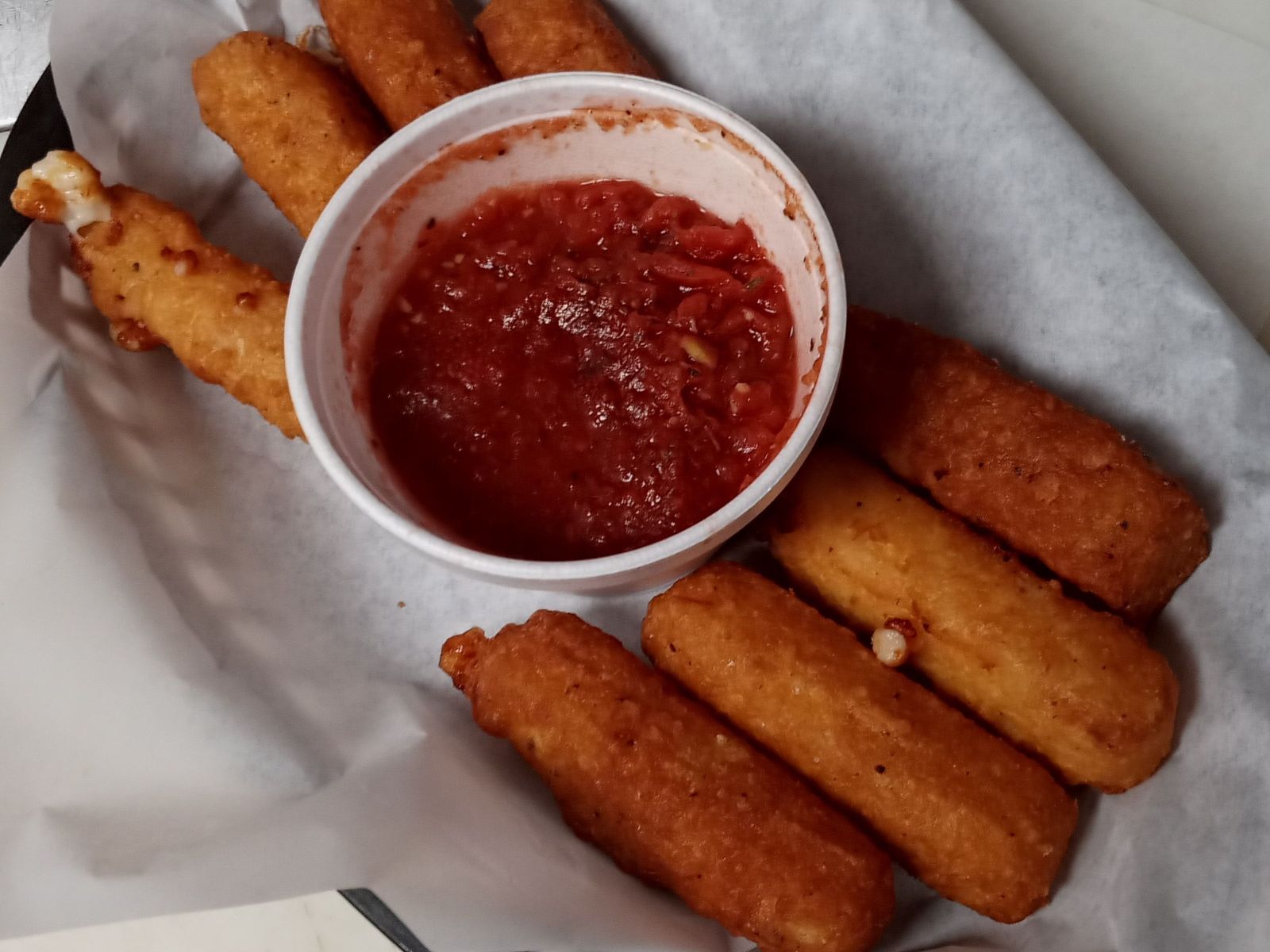 Order Mozzarella Sticks food online from High 5 Grille store, Tucson on bringmethat.com