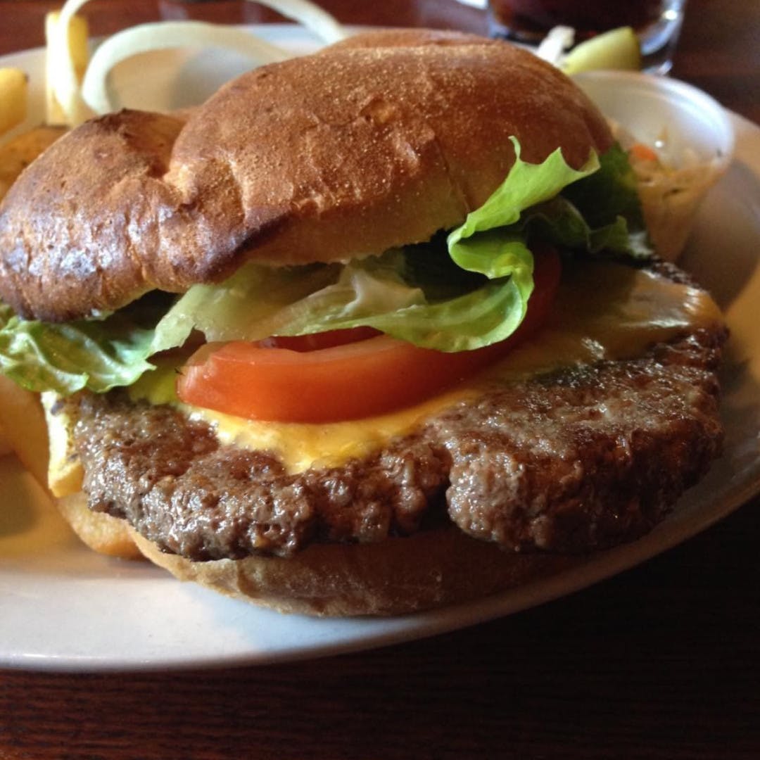 Order Cheeseburger - Burger food online from Reynolds Street Bar & Grill store, Alexandria on bringmethat.com