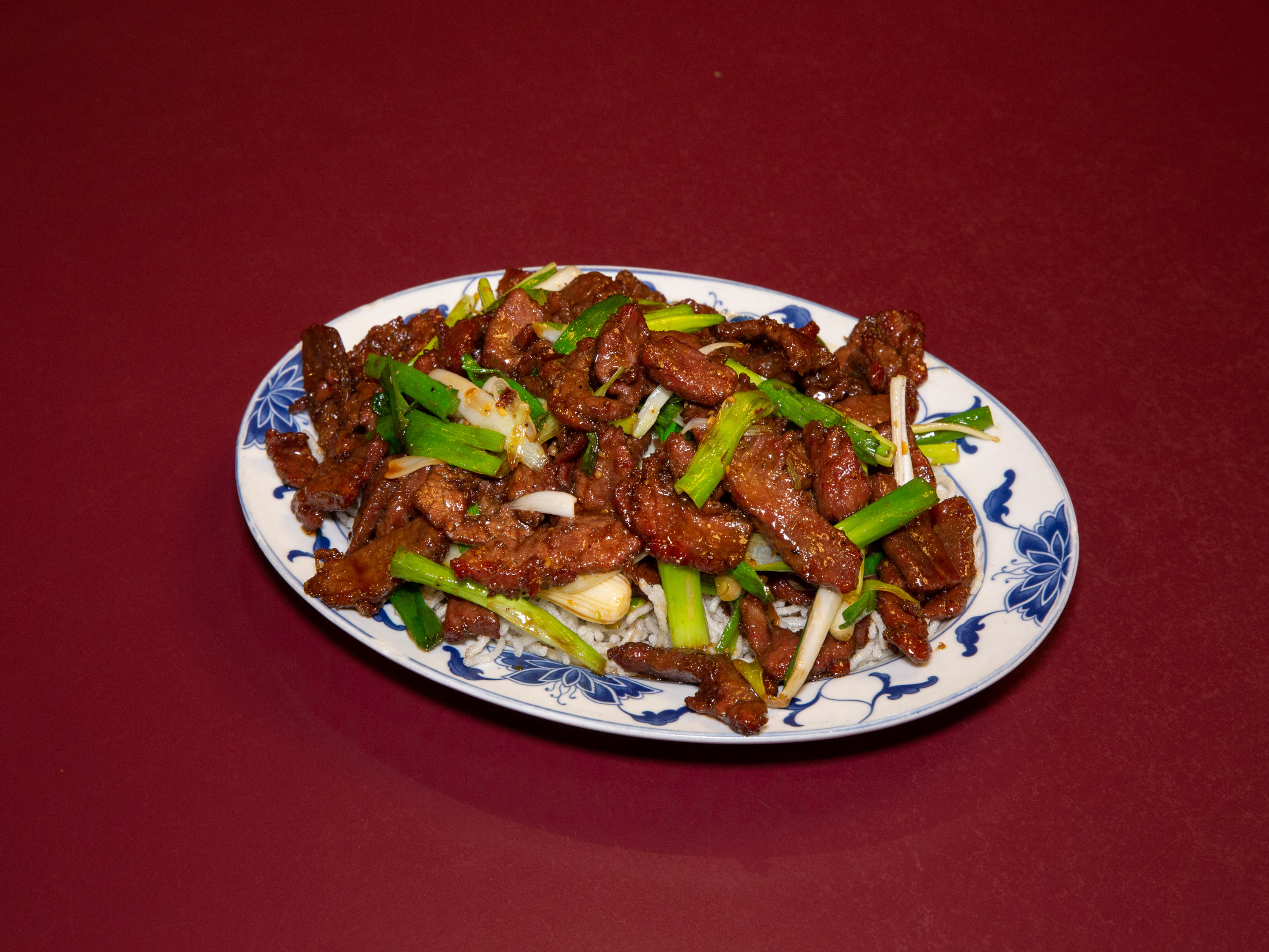 Order B2. Mongolian Beef food online from Twin Dragon Restaurant store, Niles on bringmethat.com