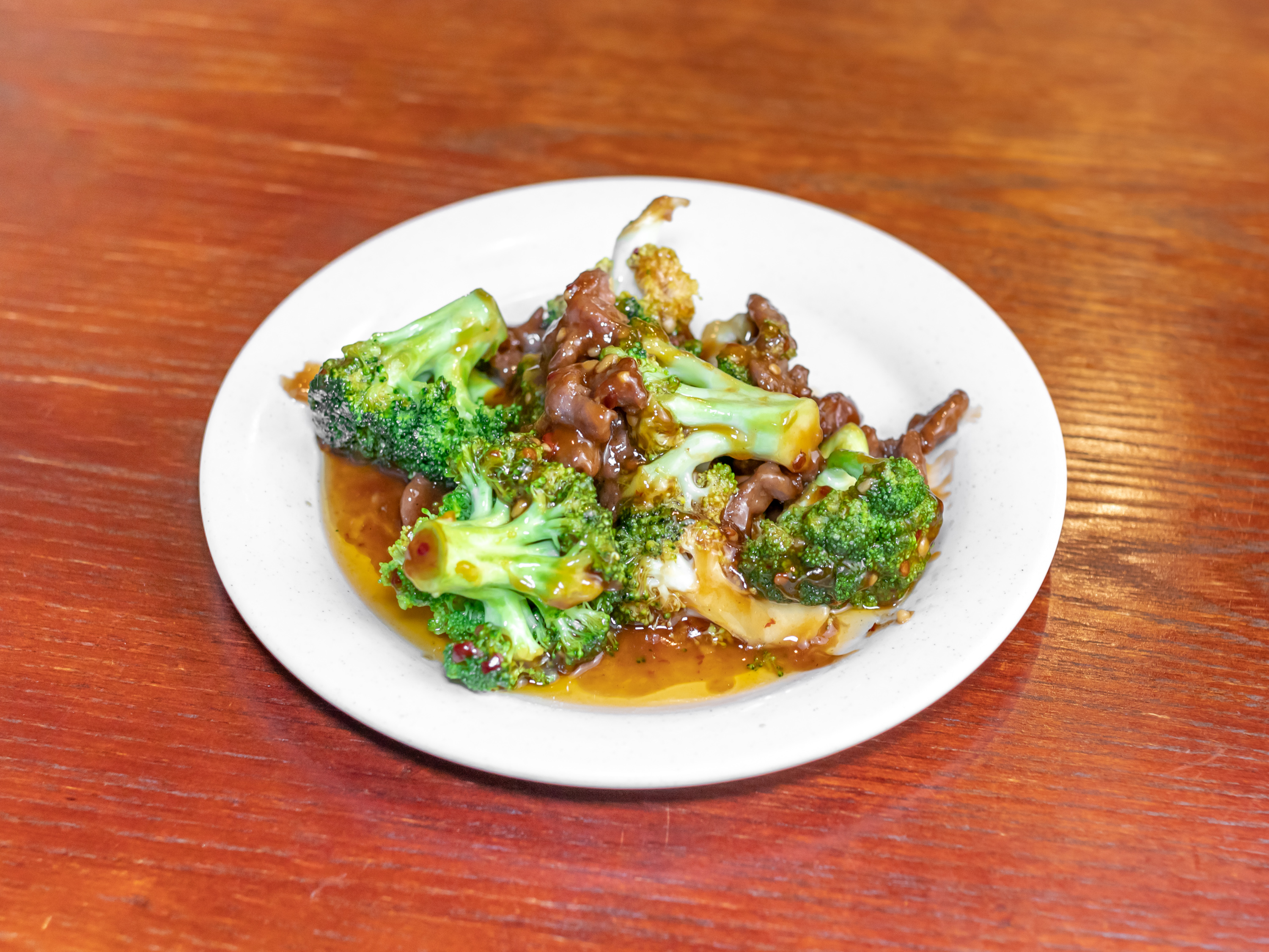 Order Beef with Broccoli food online from China Buffet store, Council Bluffs on bringmethat.com