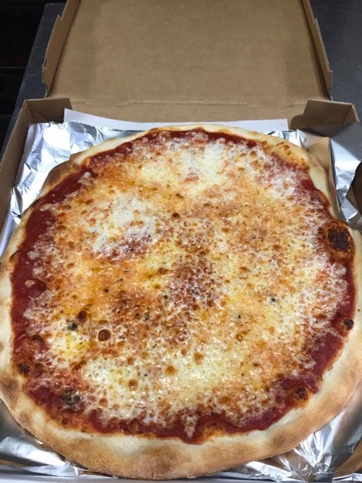 Order Plain Round Cheese Pie - Personal 10'' (8 Slices) food online from Alfredo Brick Oven Pizza store, Hazle Township on bringmethat.com