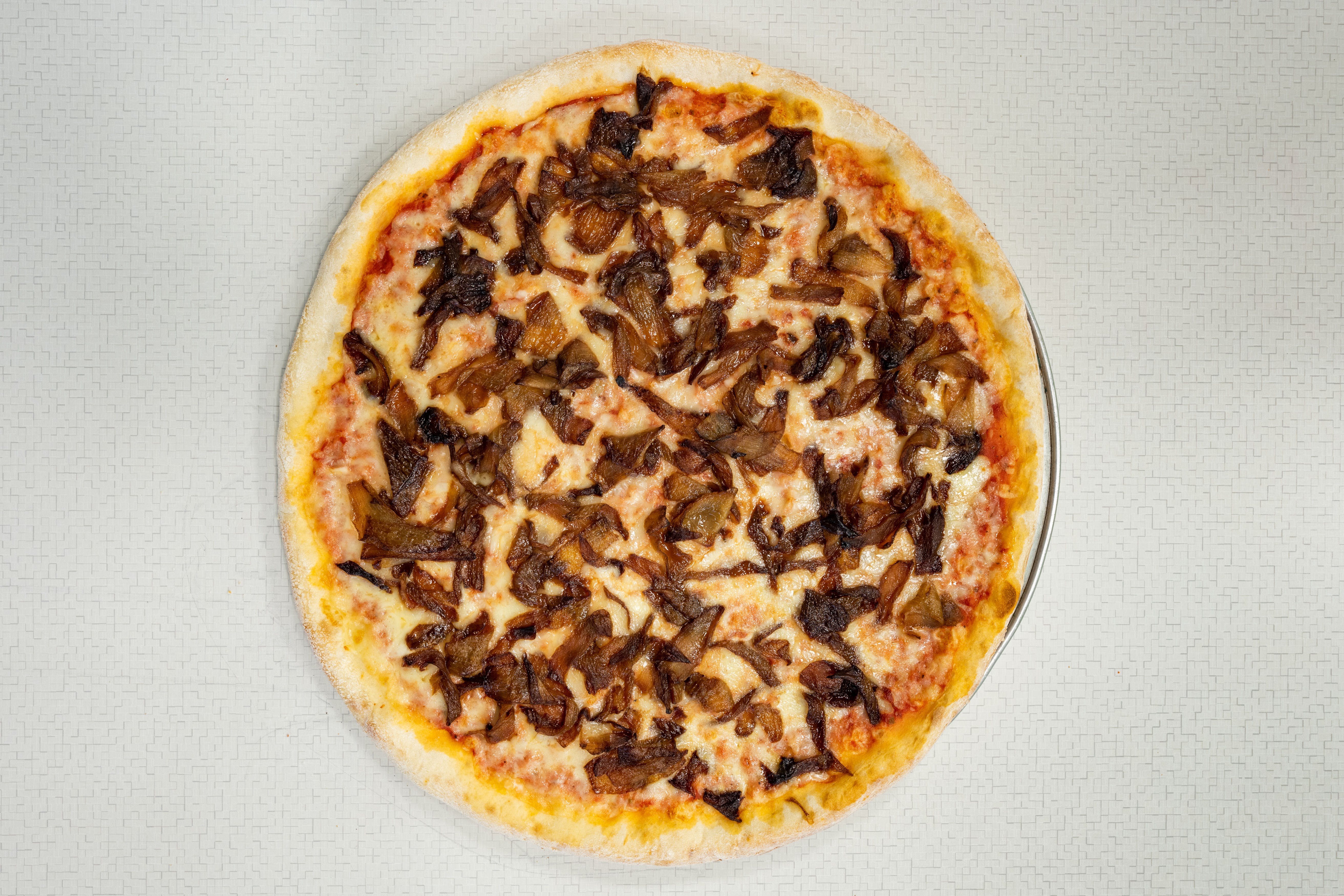 Order Fried Onion Pizza Slice - Slice food online from J2 Pizza South store, Lakewood on bringmethat.com