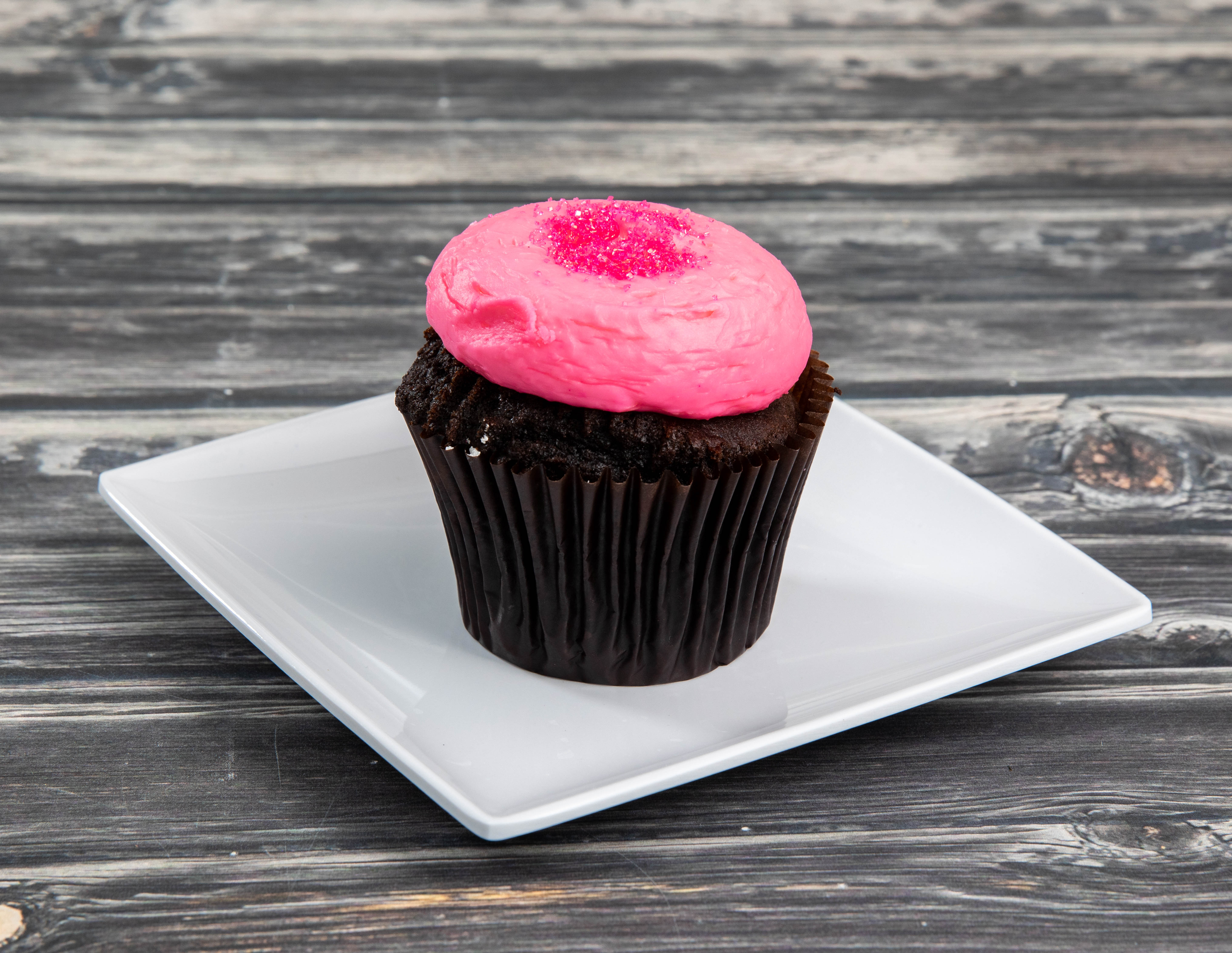Order Pink Chocolate Cupcake food online from Smallcakes Cupcakery & Creamery - Waco store, Waco on bringmethat.com