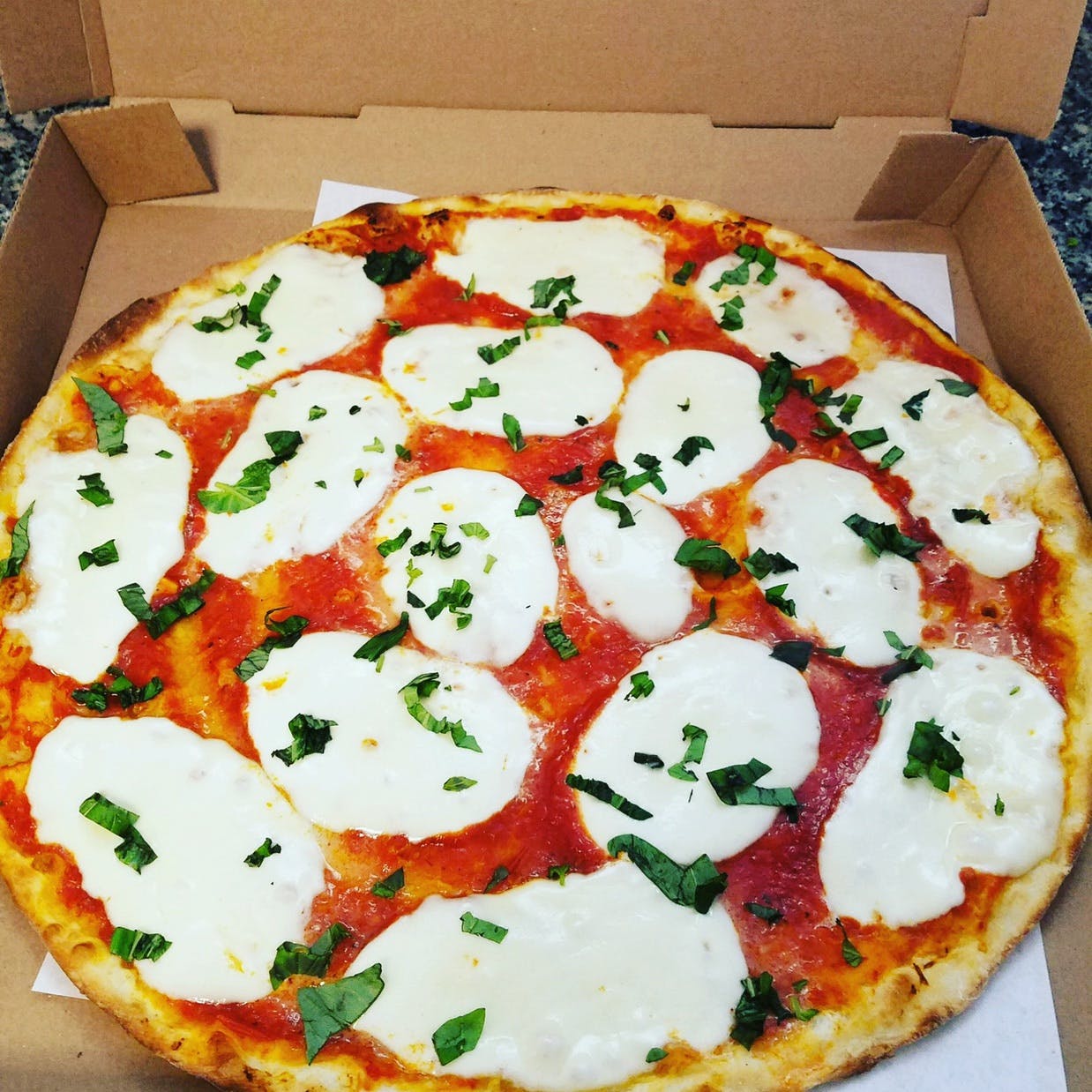 Order Margherita Pizza - Large 16" food online from Linda's Pizza store, Ocean Gate on bringmethat.com