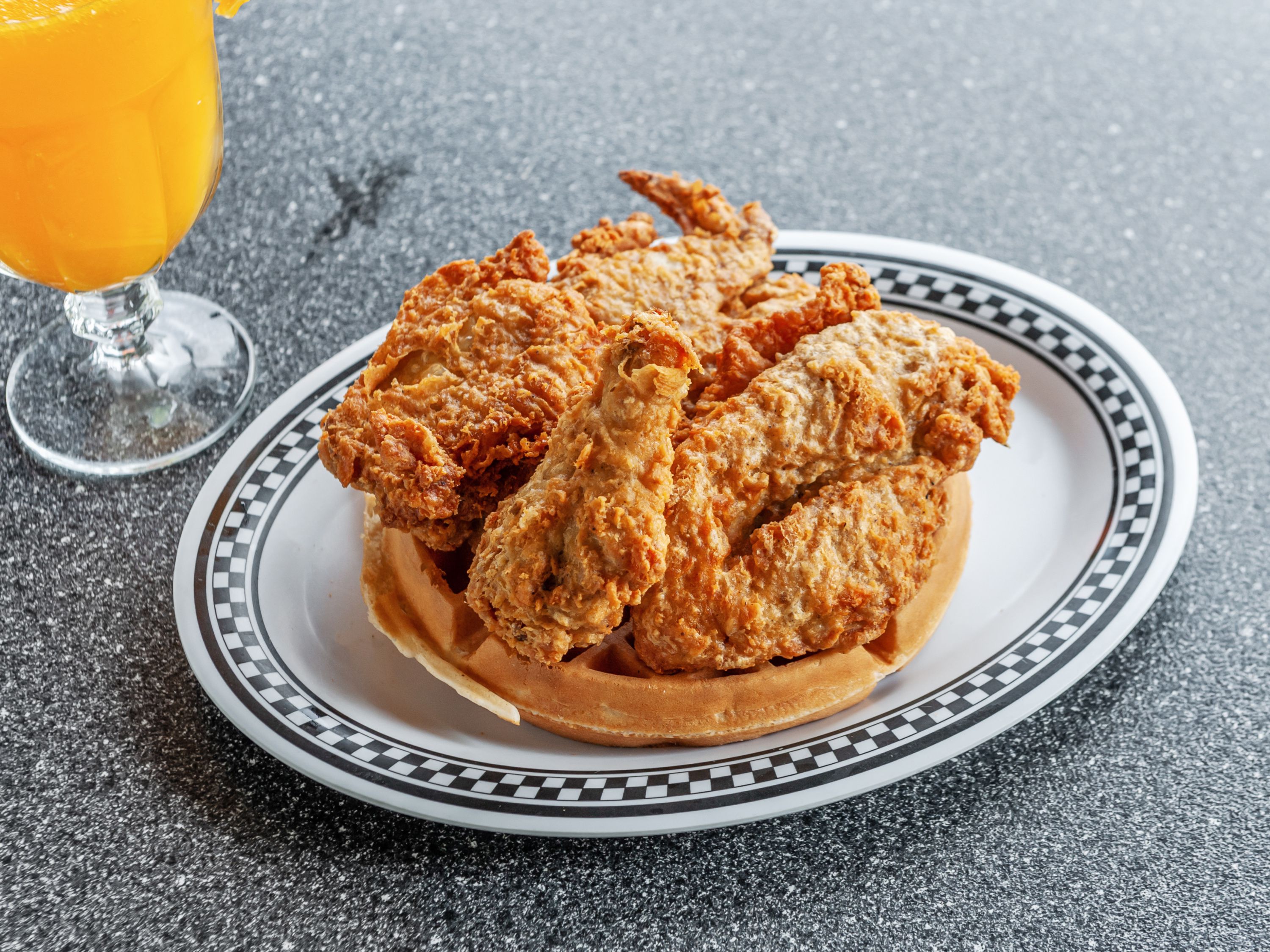 Order 4 Piece Chicken Waffle food online from Classic Diner store, Fremont on bringmethat.com