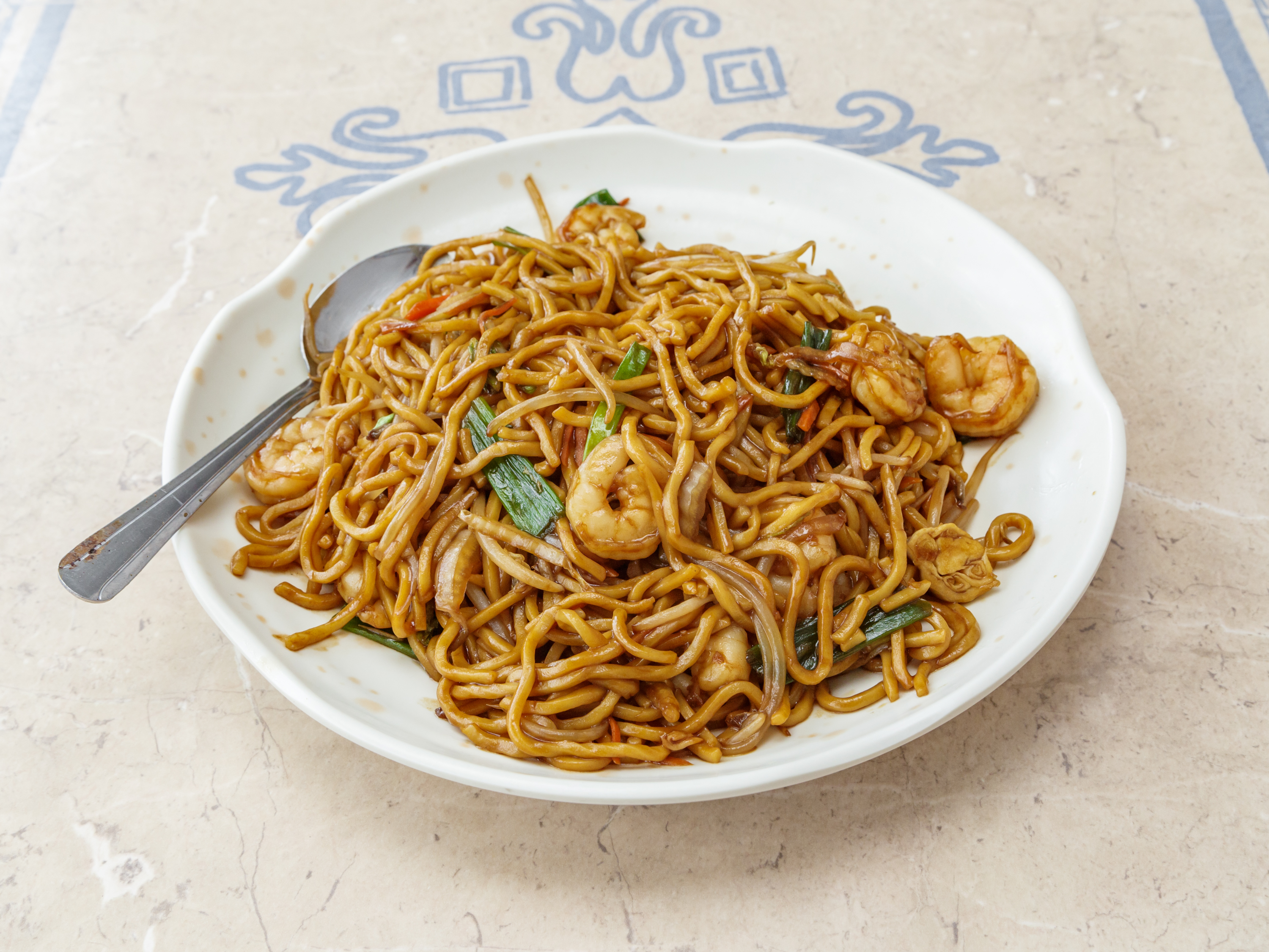 Order Lo Mein Stir Fried Noodle food online from Orient Express store, Pittsburgh on bringmethat.com