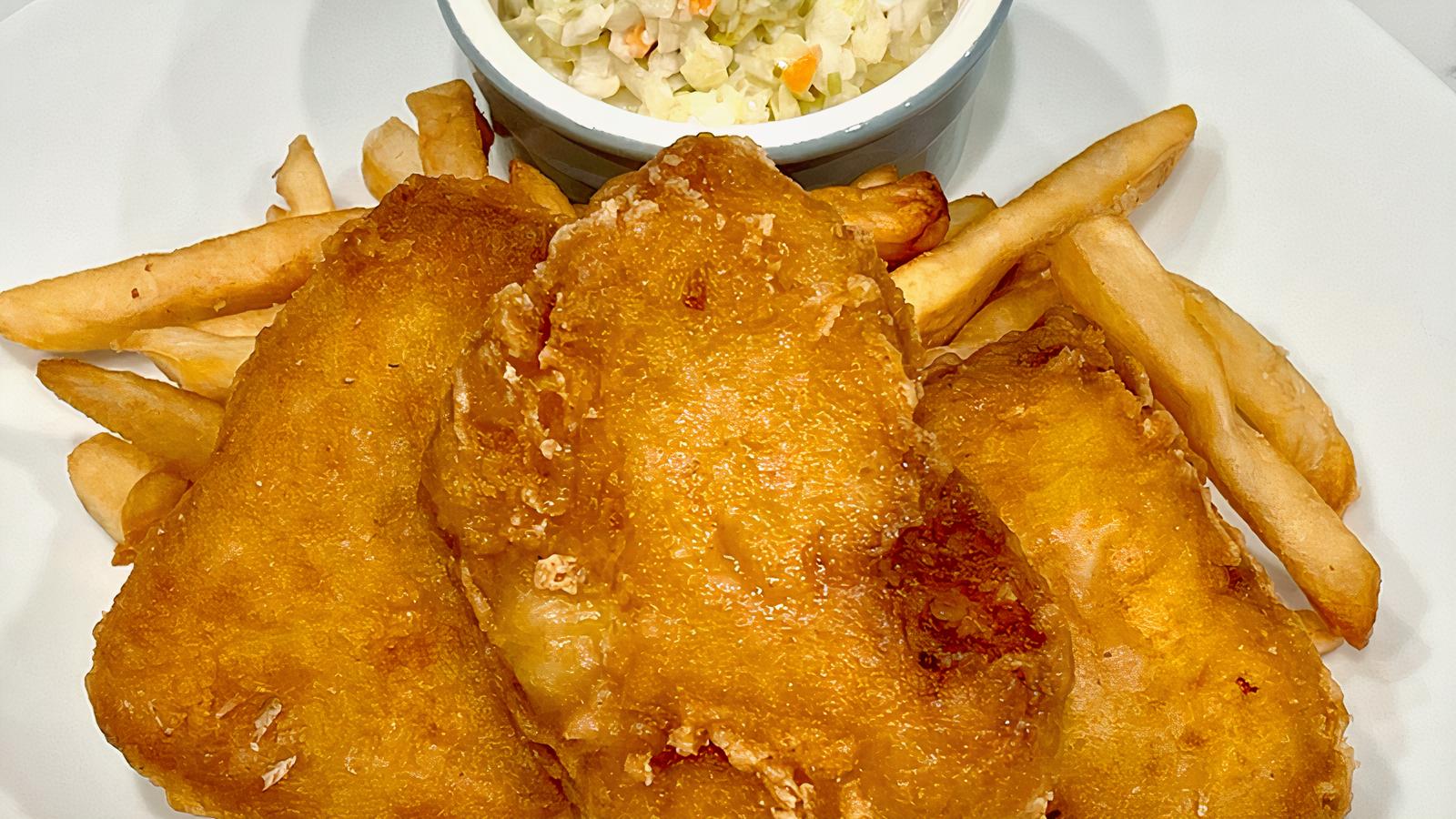 Order Fish ’n’ Chips food online from Foodhaul store, Chicago on bringmethat.com
