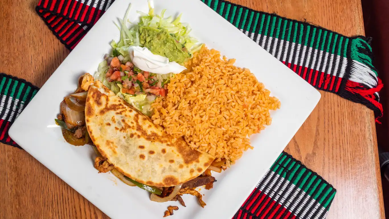 Order Fajita Quesadilla food online from Mariachi Mexican Restaurant store, Washington on bringmethat.com