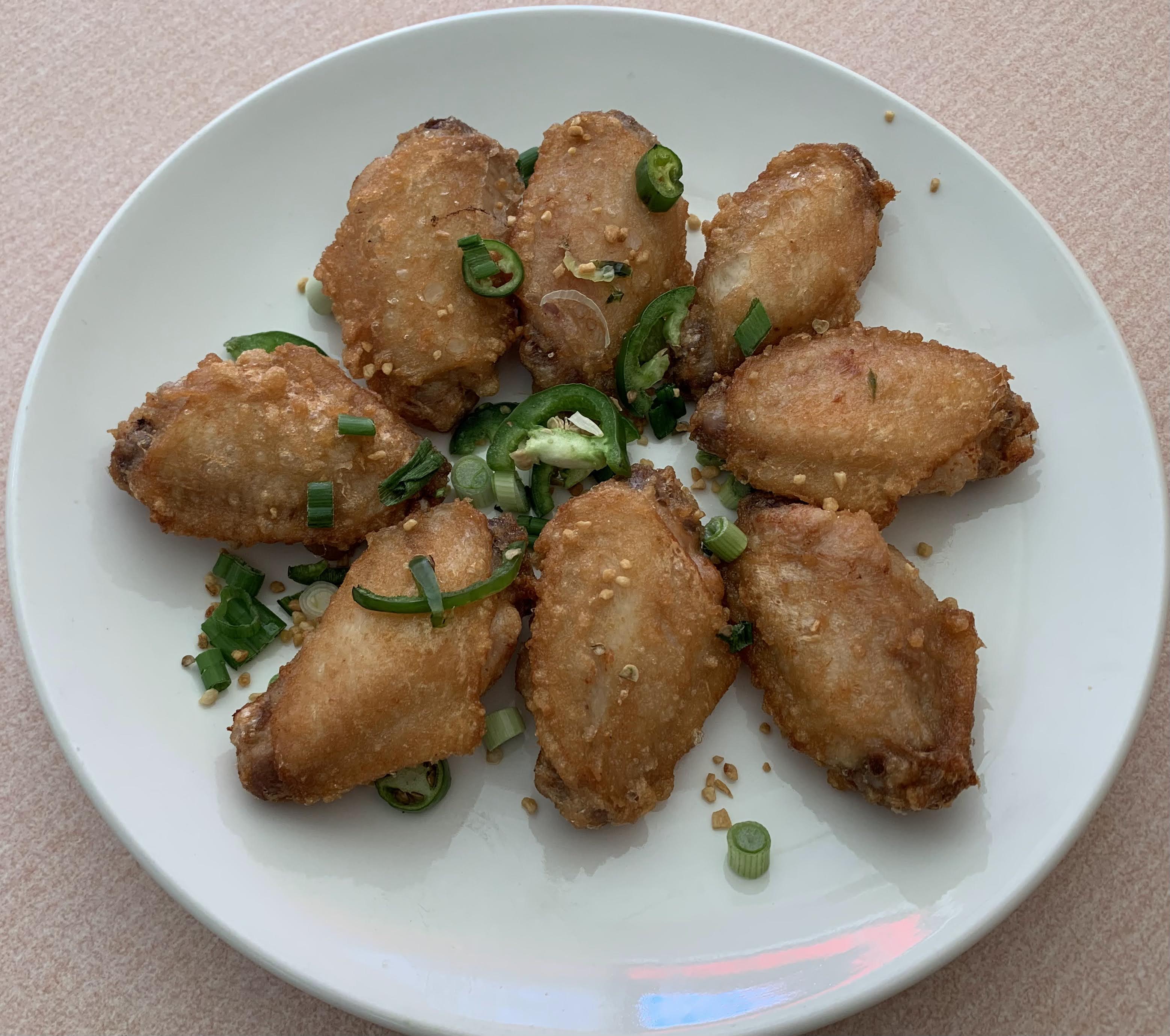 Order Salt & Pepper Chicken Wings(8)椒盐鸡翼 food online from Maple Restaurant store, San Francisco on bringmethat.com