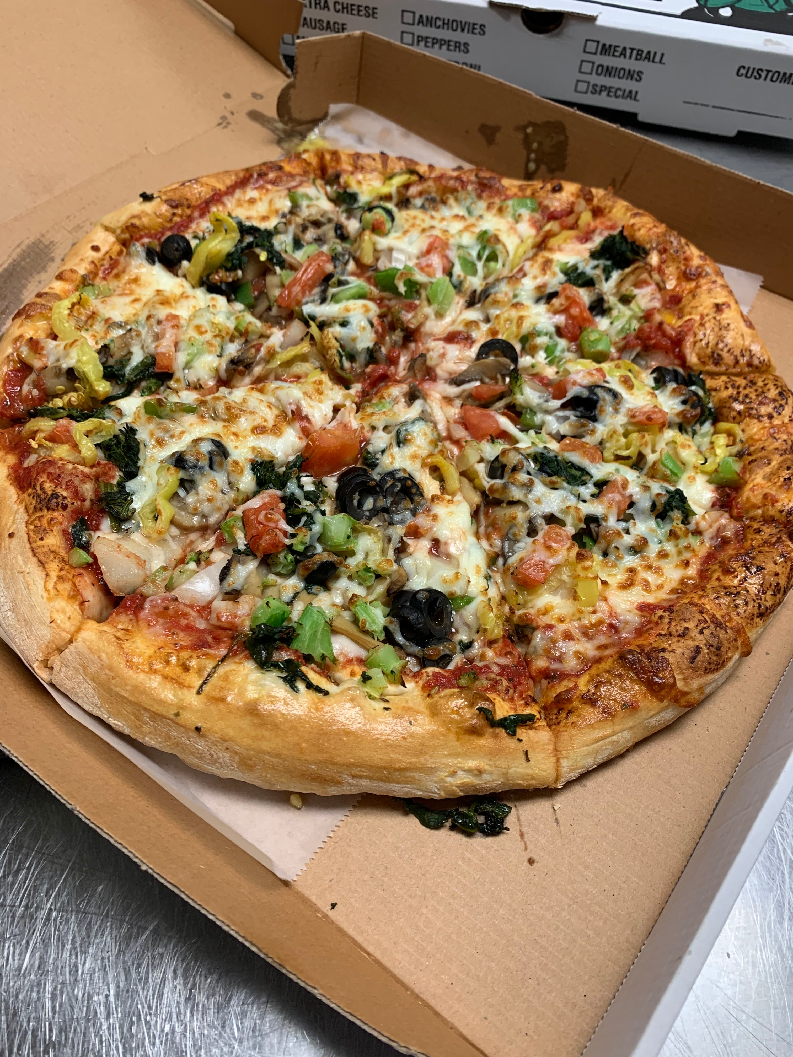 Order Vegetarian Pizza - Small 10" food online from Italiano Of Kingsport store, Kingsport on bringmethat.com