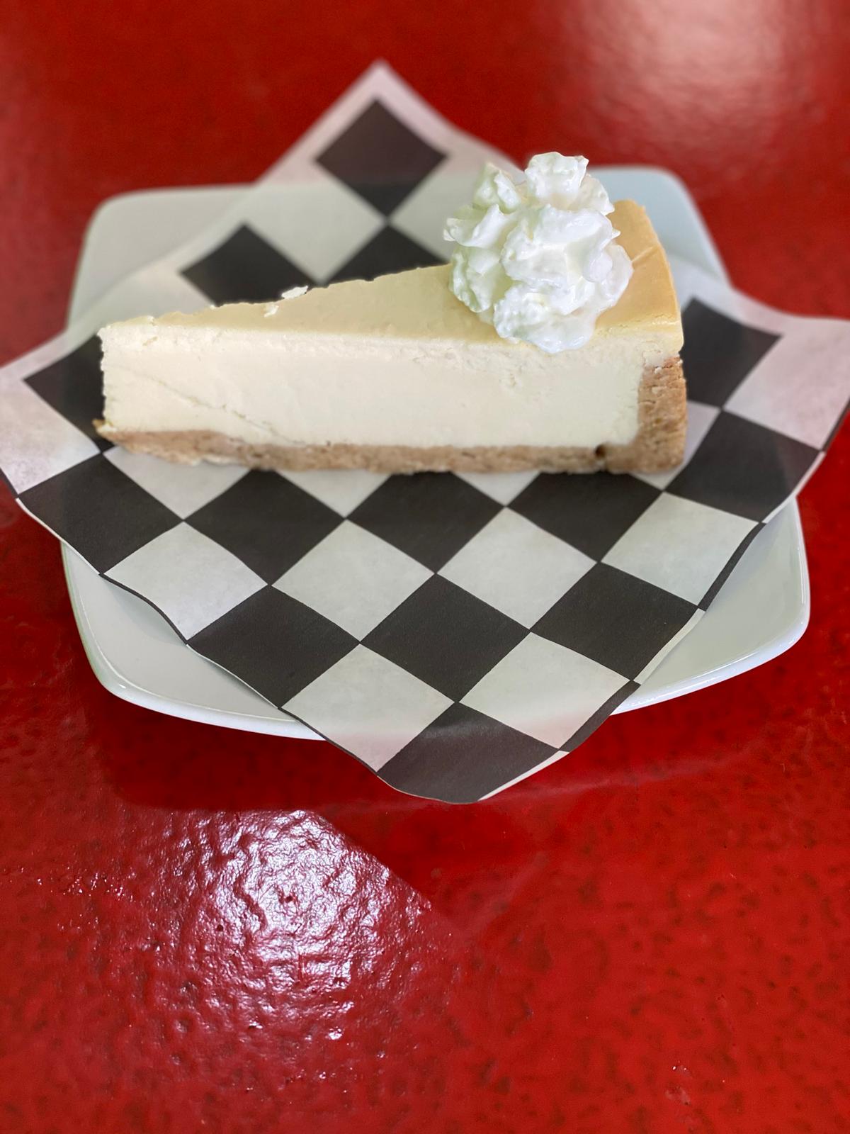 Order Cheesecake  food online from Mona Lisa Pizzeria & Sub Shop store, Coral Gables on bringmethat.com