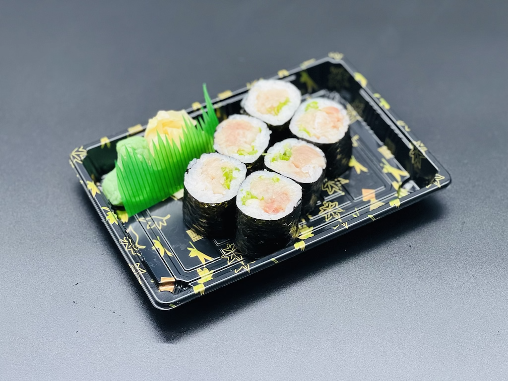 Order Yellowtail Scallion Roll food online from I Sushi Inc. store, Ridgewood on bringmethat.com