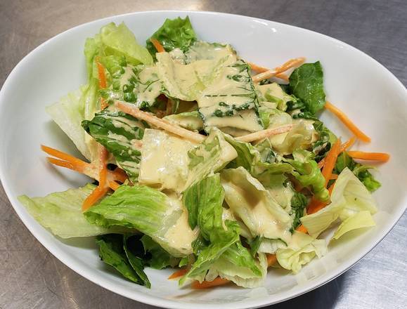 Order Ginger Salad food online from La Fortune Cuisine store, Madisonville on bringmethat.com