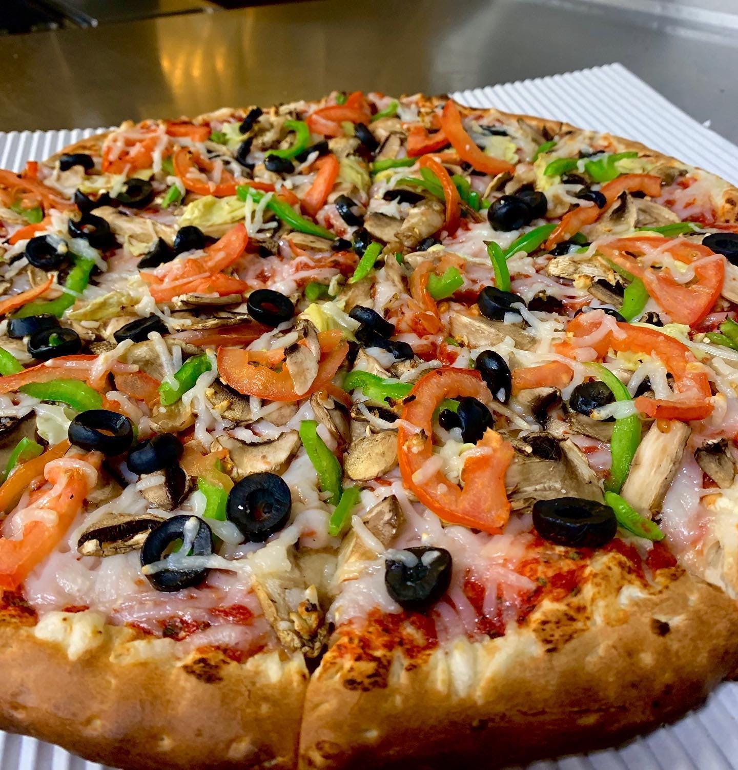 Order Vegetarian Pizza - Medium 12" (8 Slices) food online from Omg Pizza store, Hawthorne on bringmethat.com
