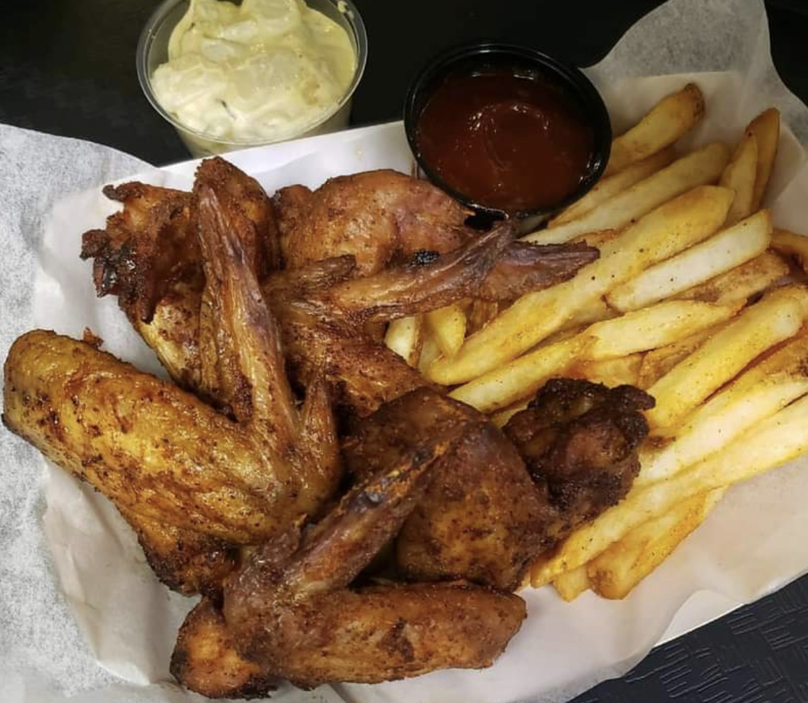 Order 6 Wings food online from Uncle D Grill store, Lexington Park on bringmethat.com
