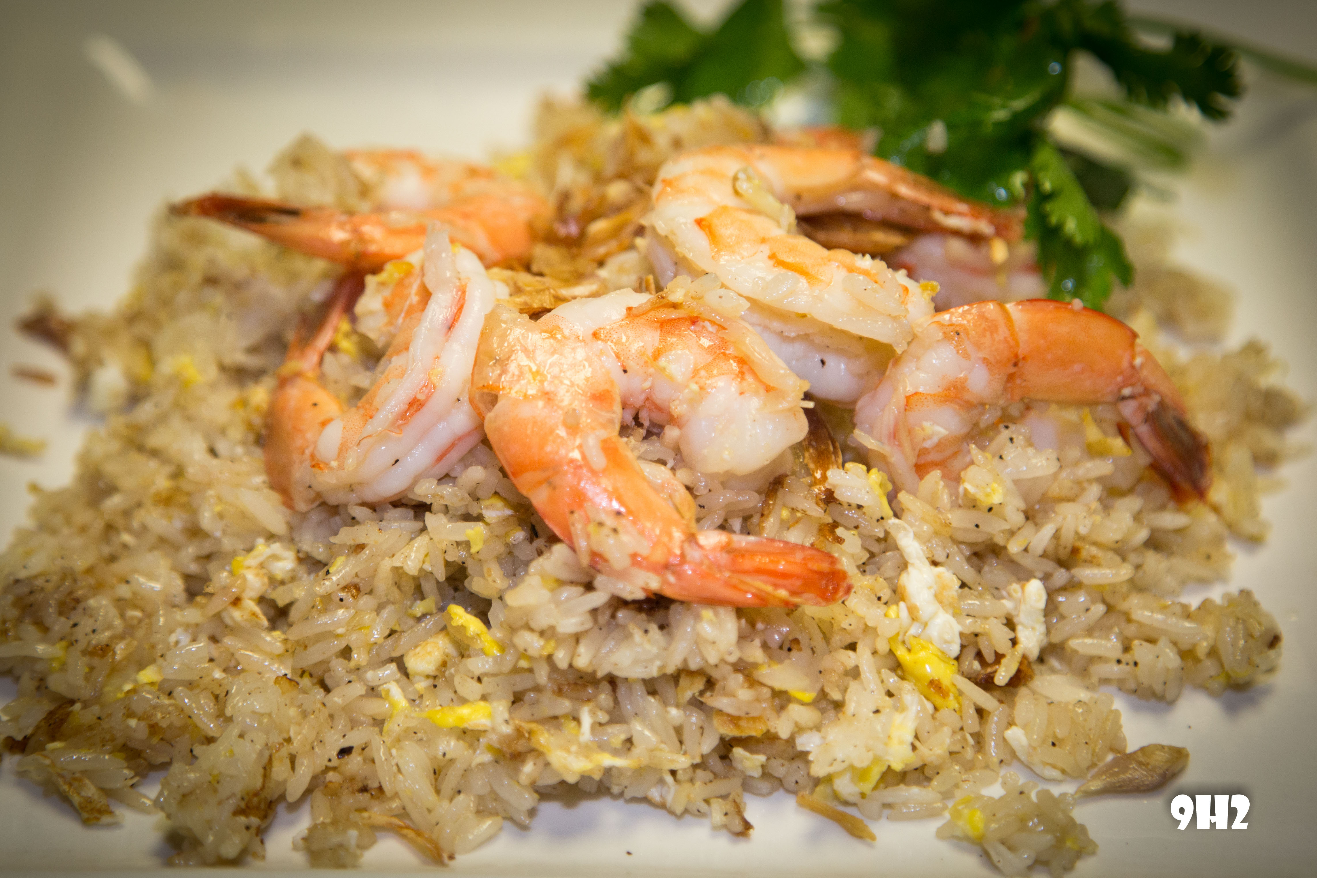 Order 9H2 Fried Rice with Shrimp food online from Pho Ton store, Houston on bringmethat.com