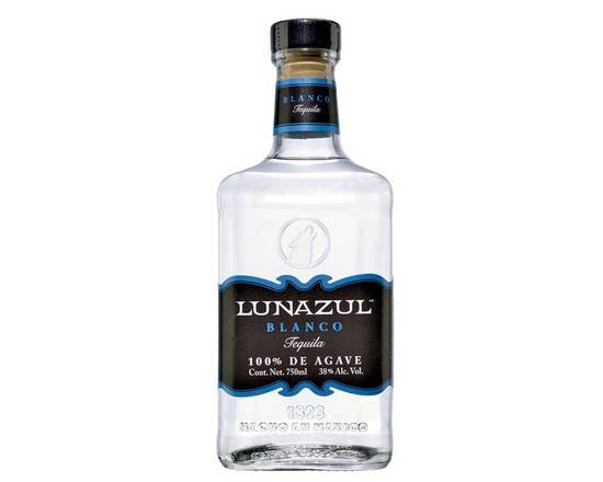 Order Lunazul Blanco Tequila 750ml food online from Babaro Liquor Store store, Peabody on bringmethat.com