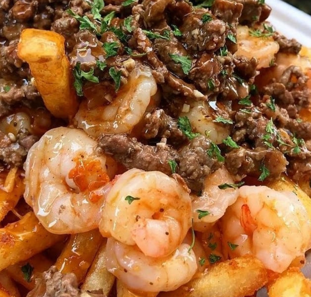 Order Surf and turf French Fries  food online from Woodridge Pizza store, Wood Ridge on bringmethat.com