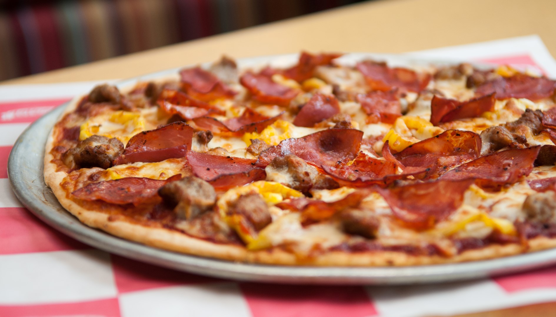 Order Buddy Deluxe Pizza food online from Larosa store, Lexington on bringmethat.com