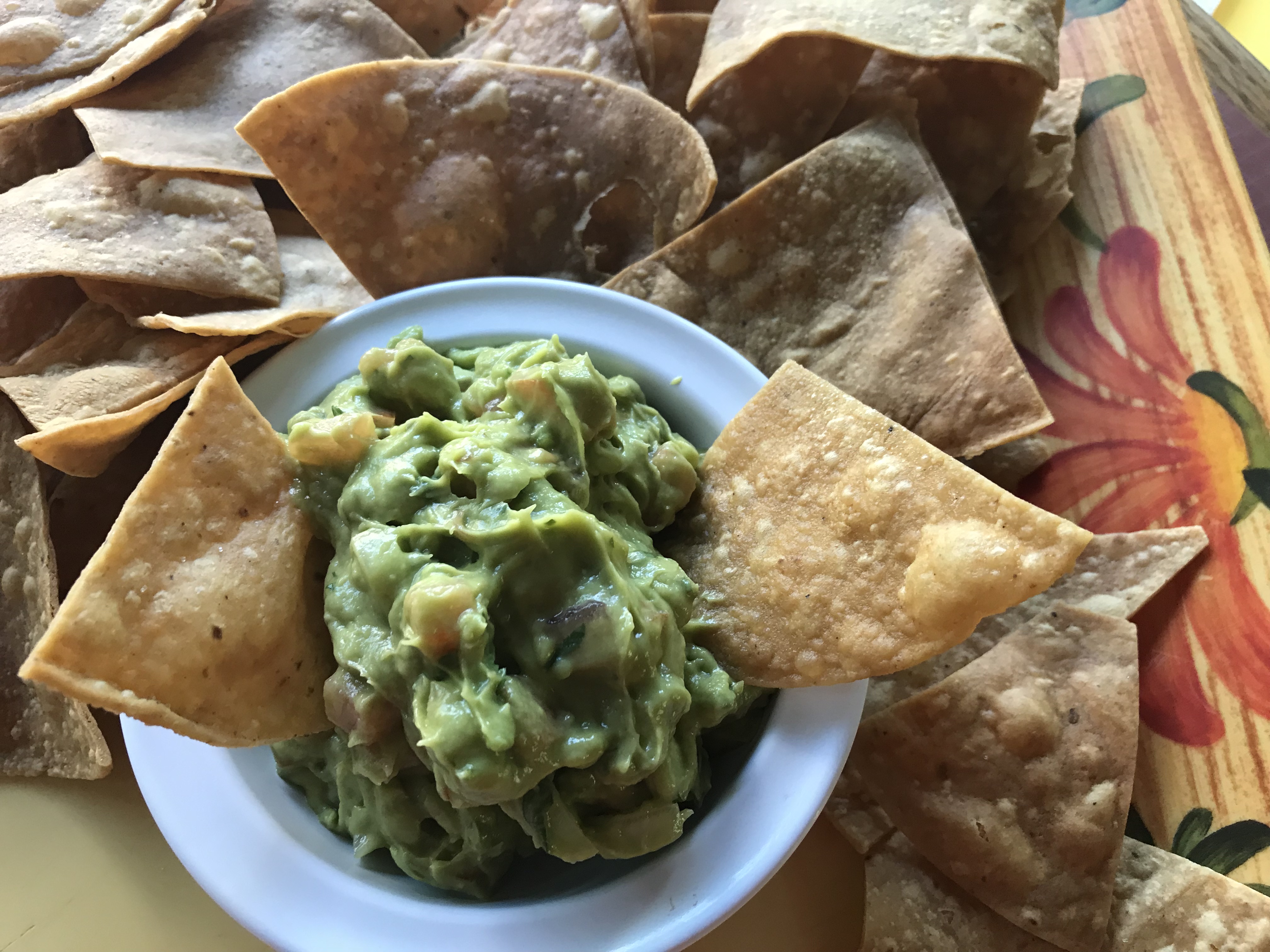 Order Guacamole Appetizer with Homemade Chips food online from Papacito's mexican grille store, Chicago on bringmethat.com