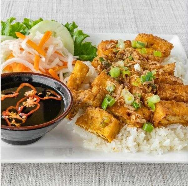 Order C4-Com Hoac Bun dau Hu Sa ot food online from Pho Nom Nom store, Rockville on bringmethat.com