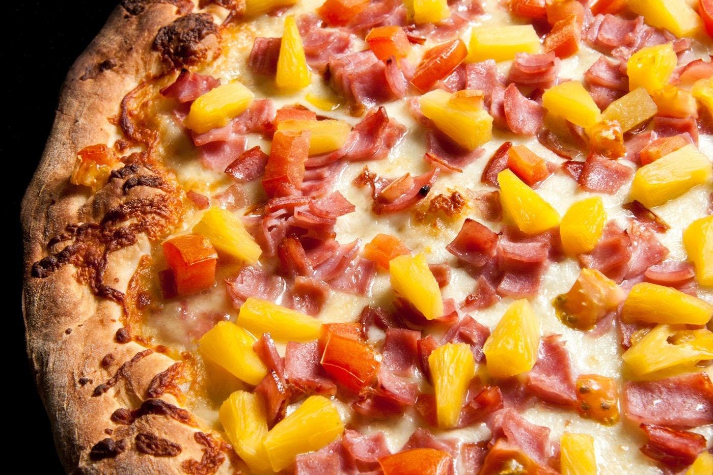 Order Hawaiian Pizza - Medium 12" food online from Moh Pizza store, Bowie on bringmethat.com