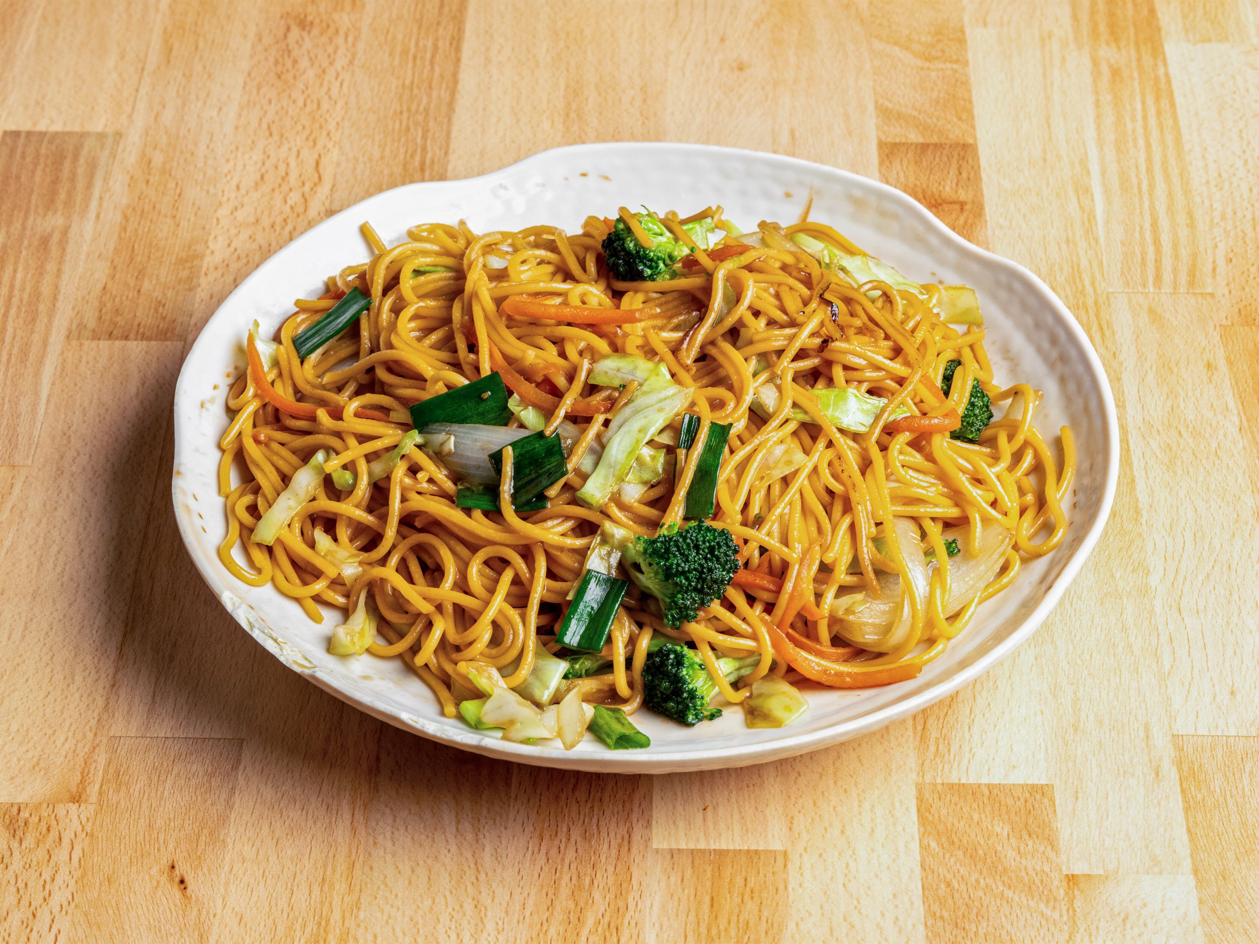 Order 1. Lo Mein food online from Buffet Dynasty store, Forest Grove on bringmethat.com
